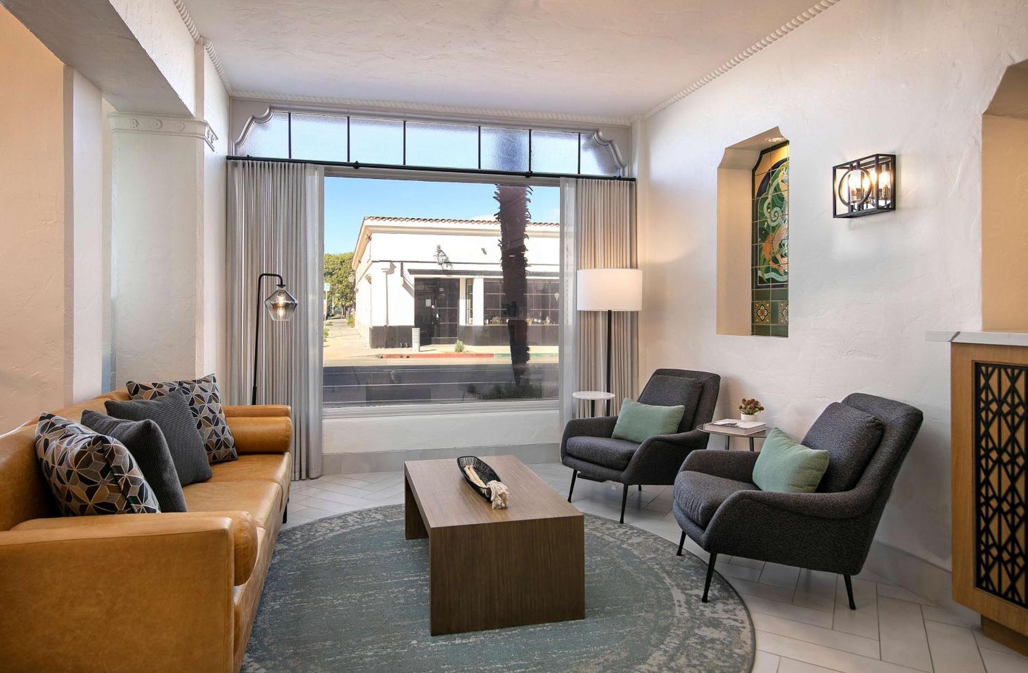 Hotel Virginia Santa Barbara, Tapestry Collection By Hilton מראה חיצוני תמונה